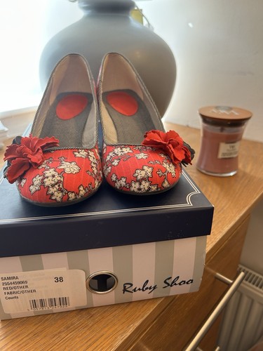 Ruby shoo samira worn once - ruby,