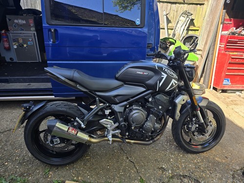 Triumph trident 660 - triumph, yoshimura