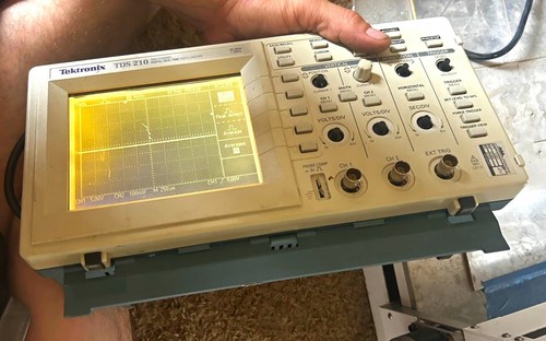 Tektronix tds 210 mhz - tds,