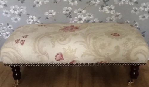 New footstool laura - a, in