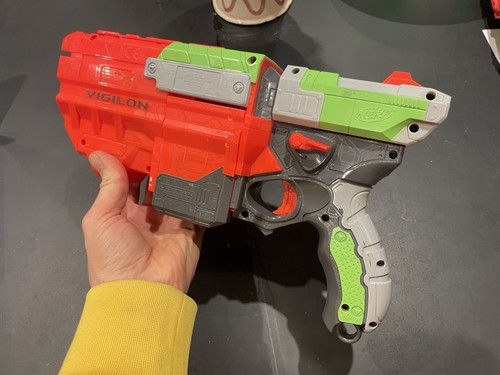 Nerf vigilon disc blaster - disc,