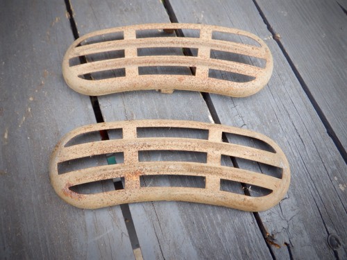 Lambretta side panel grills - ld,
