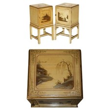 PAIR OF ANTIQUE CHINESE EXPORT HAND PAINTED & LACQUERED NIGHTSTANDS SIDE TABLES