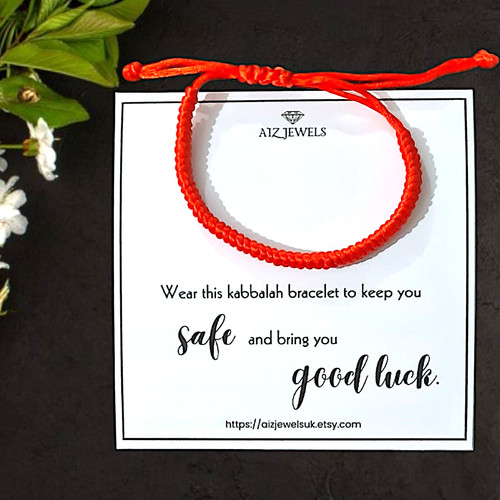 Red string bracelet - red, good