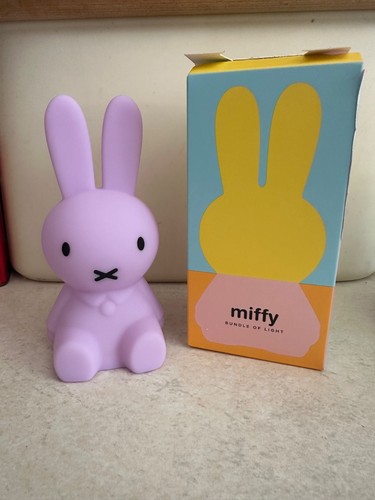 Official miffy blind box - official,