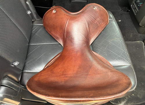 Wow saddle stock seat - stock,