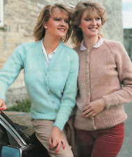Ladies Easy Knit Classic Cardigan Knitting Pattern V &Round Neck DK 30-42"1383