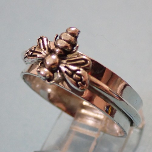 Size honey bee spinner - size,