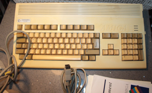 Commodore amiga 1200 - commodore, computer