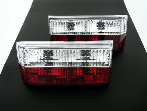 Tail lights left right - +,