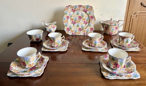 Royal winton marguerite chintz - royal,