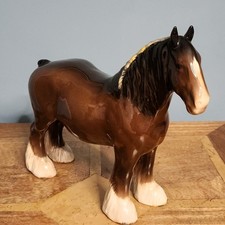 BESWICK HORSE SHIRE MARE MODEL No. 818 BROWN BAY GLOSS PERFECT CONDITION