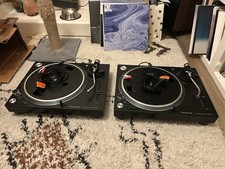 Pioneer PLX-500 Turntable Pair