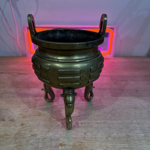 Vintage heavy bronze - bronze/, brass