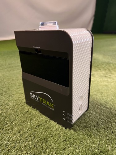 Skytrak golf launch monitor - golf,