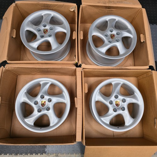 Genuine porsche twist - genuine, 18"