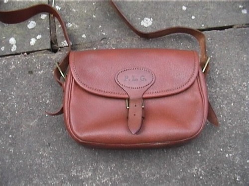 Vintage leather 100 cartridge - 100.,