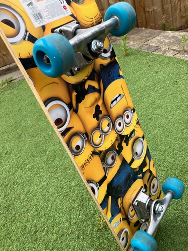 Skateboard complete minions - skateboard,
