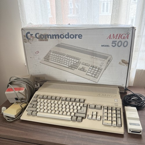 Commodore amiga 500 - 500, computer