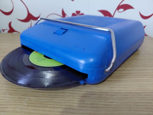 Vintage 1960s record player - 1960s,