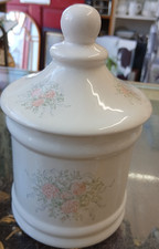 Hadida Lidded jar.....roses