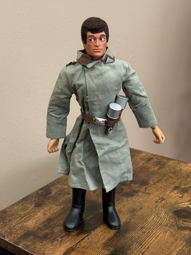 Vintage action man russian - action,