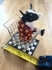 COW PARADE FARM HOUSE Table