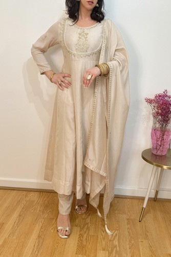 Embroidered elegant silk - embroidered,