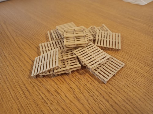 Gauge wooden pallets 43 - wooden, 1:43