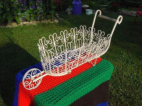 Vintage metal garden patio - vintage,