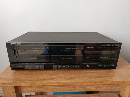 Retro vintage 80s pioneer - retro,