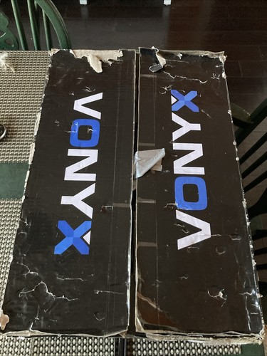 Nj560 speakers and vonyx - 2x, pa