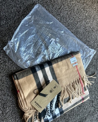Burberry london cashmere scarf - london,