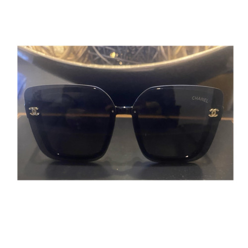 Chanel oversized square black - oversized,