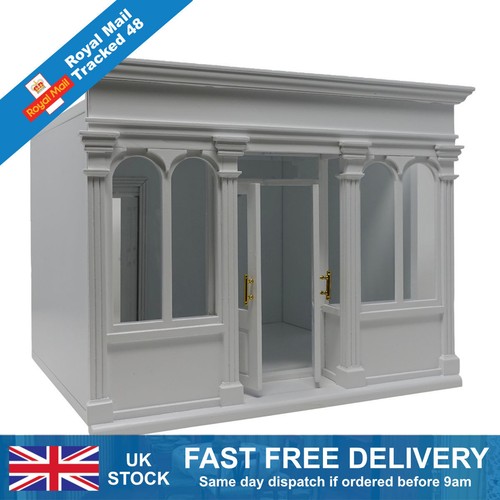 Scale dolls house - dolls,