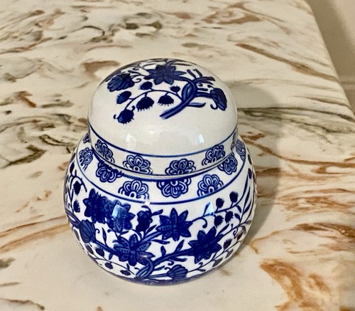 Chinese blue white porcelain - chinese,