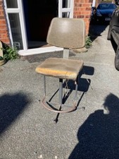 Vintage Industrial Singer Style Swivel Machinist Chair Stool original condition