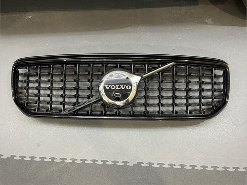 Volvo xc40 2022 - xc40, on
