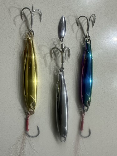 Pcs job lot fishing lures - 3,