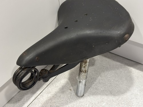 Vintage spring bicycle saddle - vintage,