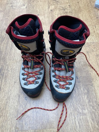 Sportiva women nepal cube - la,
