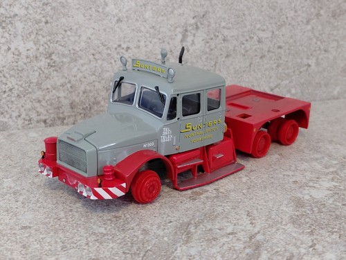Corgi modern trucks - modern, sunters