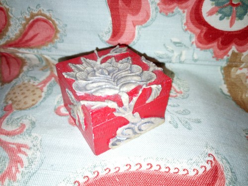Hand carved soapstone trinket - hand,
