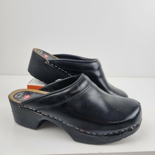 Euro dan black leather clogs - euro-dan,