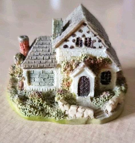 Cottage from the leonardo - from,