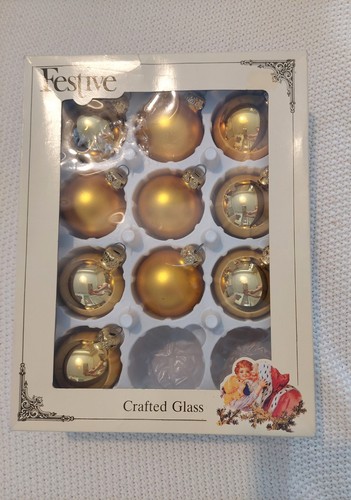 Vintage christmas festive - vintage,