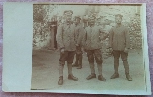Ww1 german soldiers uniform - german,