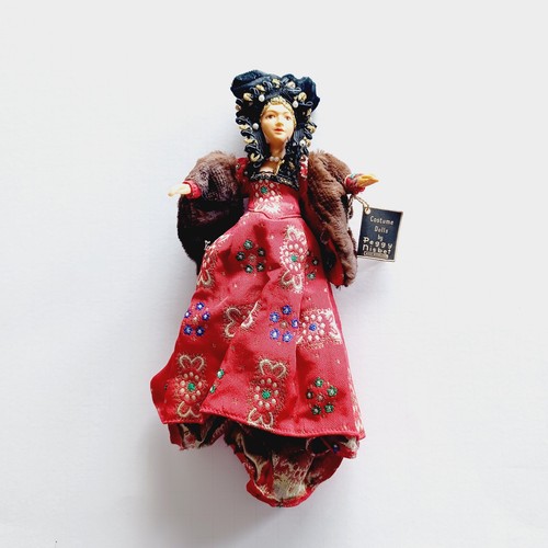 Katherine aragon model doll - of,