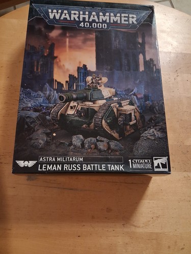 Astra militarum leman russ - militarum,