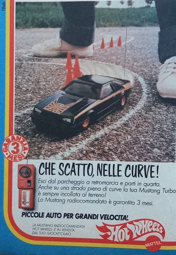 Advertising italian cutout - advertising,
